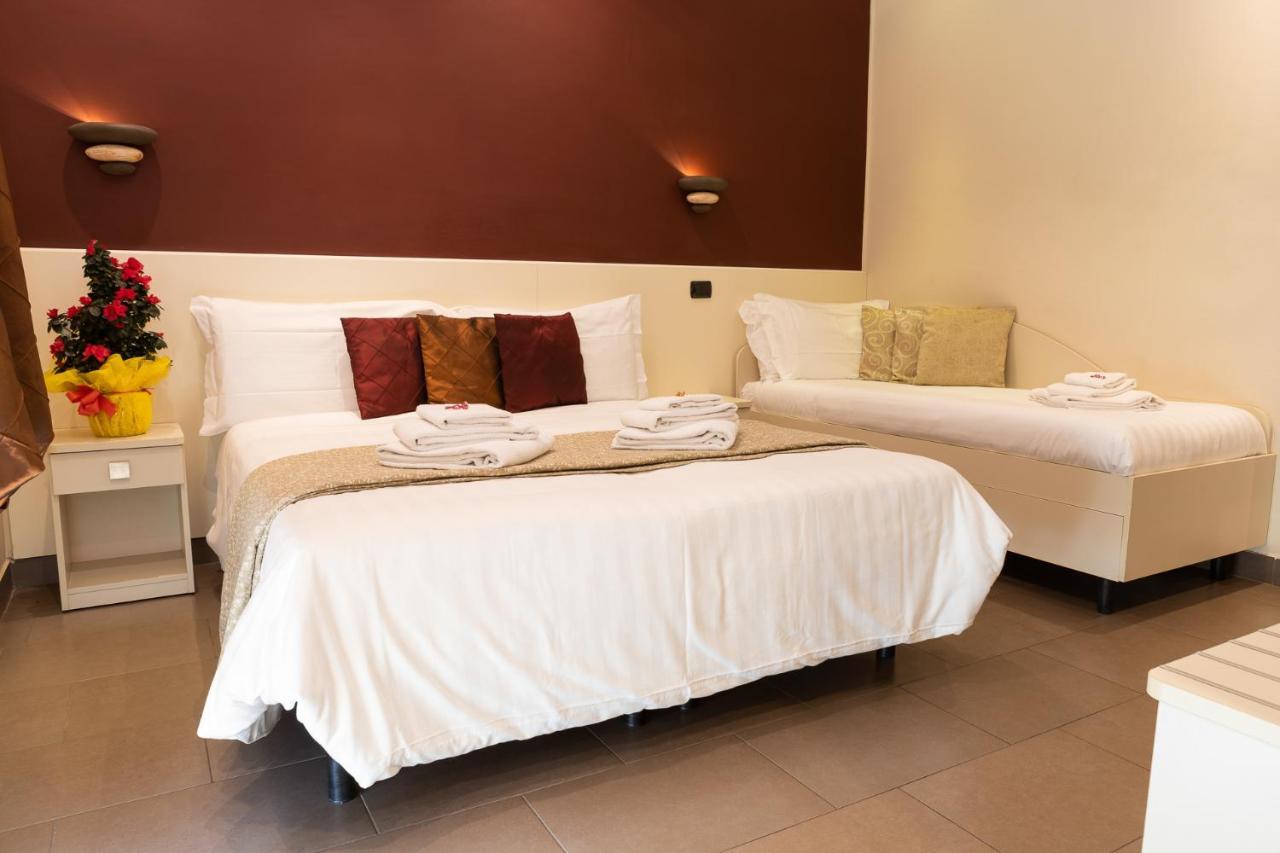 Il Piccolo Piacenza Hotel Ngoại thất bức ảnh