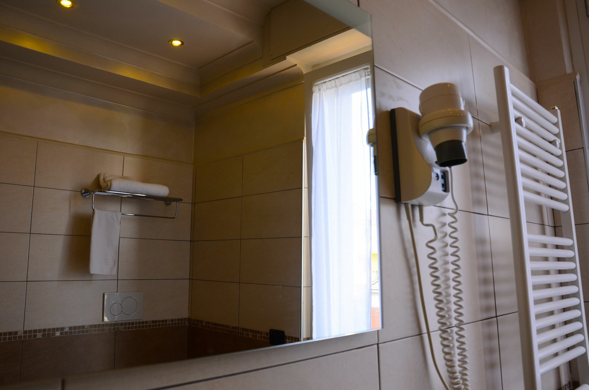 Il Piccolo Piacenza Hotel Ngoại thất bức ảnh